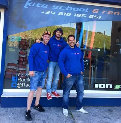 Hacer kitesurf de forma segura y sin peligro